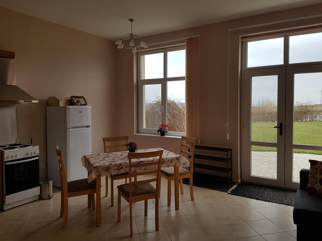 Bliznatsi Villa Ketli Apartment الغرفة الصورة